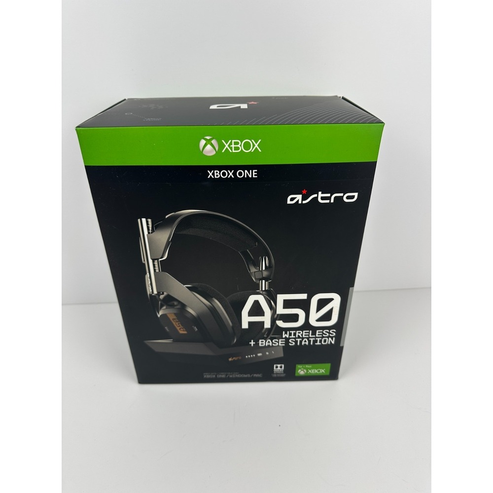 ASTRO Gaming A50 Wireless Headset + Base Station for Xbox One Complete in Box